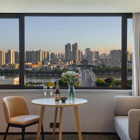 Guangzhou Hotel - Free Shuttle Bus To Exhibition Center During Canton Fair Period Eksteriør billede
