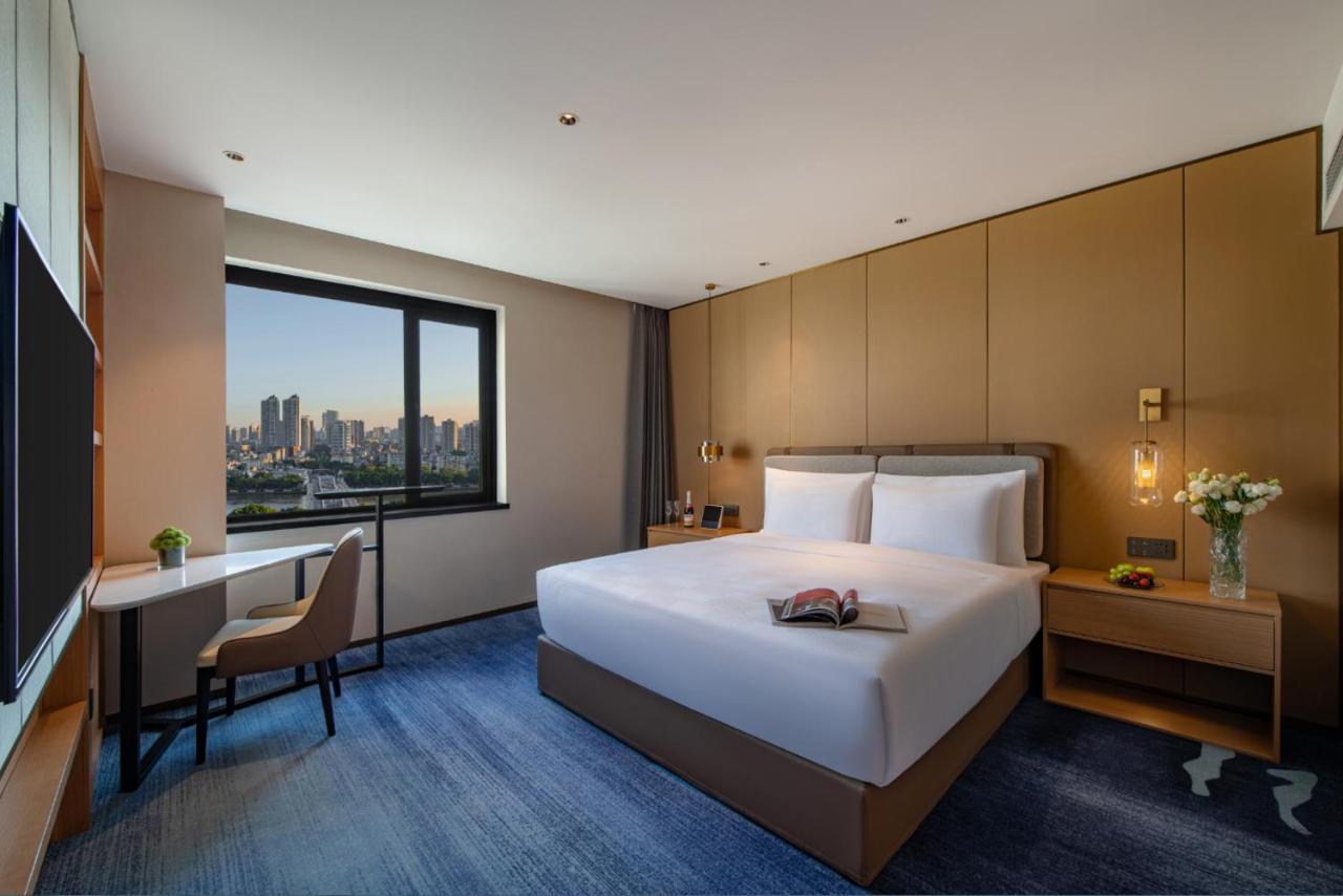 Guangzhou Hotel - Free Shuttle Bus To Exhibition Center During Canton Fair Period Eksteriør billede