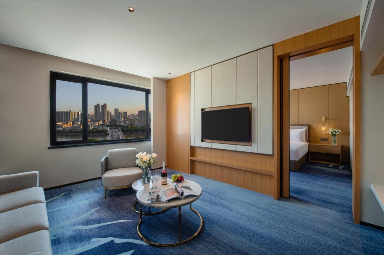 Guangzhou Hotel - Free Shuttle Bus To Exhibition Center During Canton Fair Period Eksteriør billede
