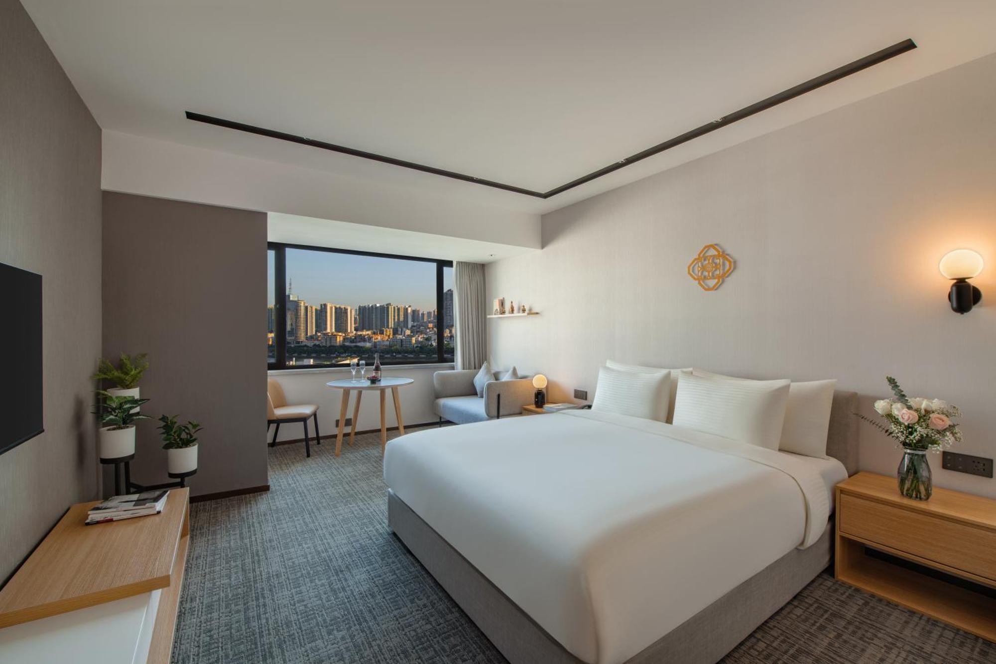 Guangzhou Hotel - Free Shuttle Bus To Exhibition Center During Canton Fair Period Eksteriør billede